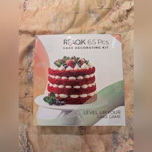 Cake Decorating Kit - New and unused